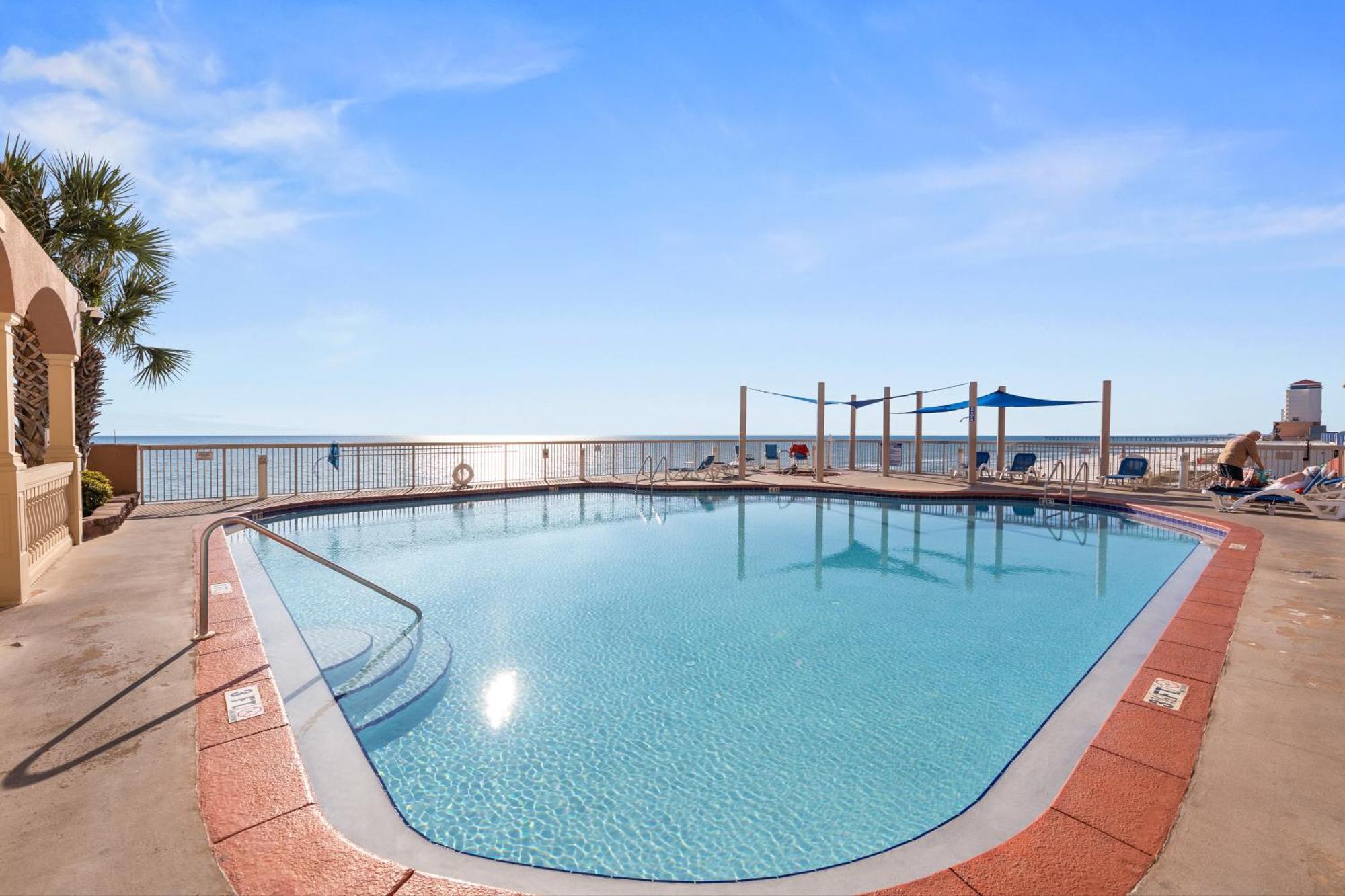 Gulf Front Master Bedroom! 2 Pools & Hot Tubs! Sleeps 8! Панама Сити Бийч Екстериор снимка